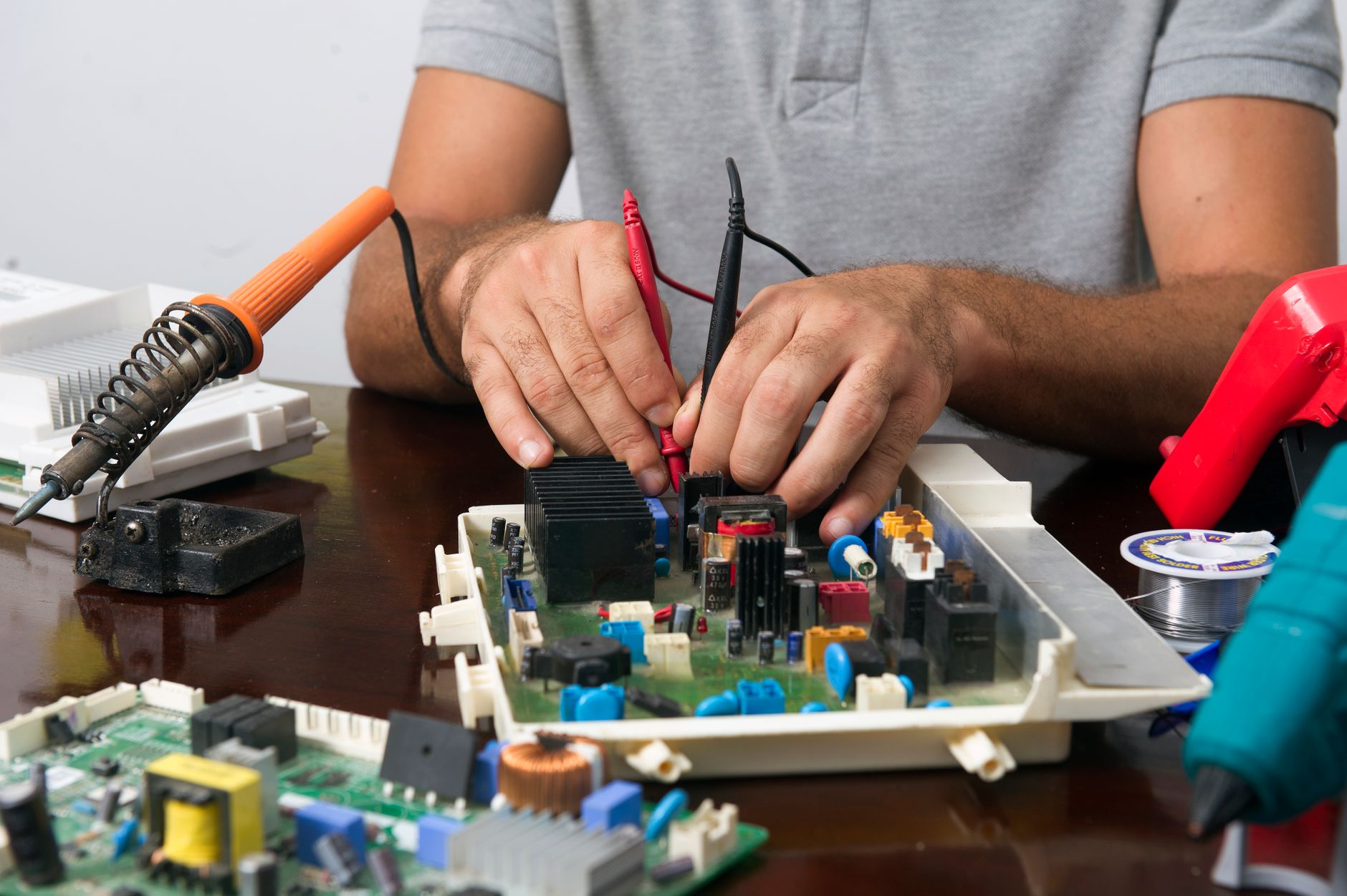 Réparation électroménager équipe à Mamoudzou